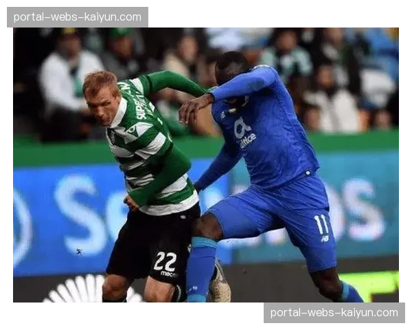 从0-2到3-2：朗斯逆转布雷斯特，上演赛季最戏剧性下半场