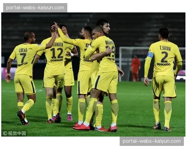 从扳平到反超：复盘斯特拉斯堡3-2逆转南特的全过程