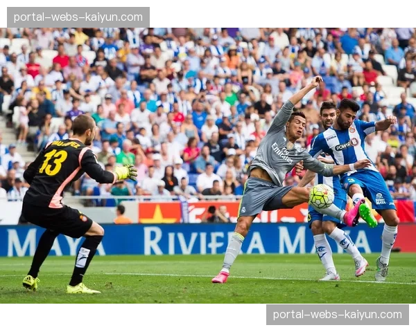 维罗纳队长接受BBC专访，谈中小俱乐部在意甲的生存之道